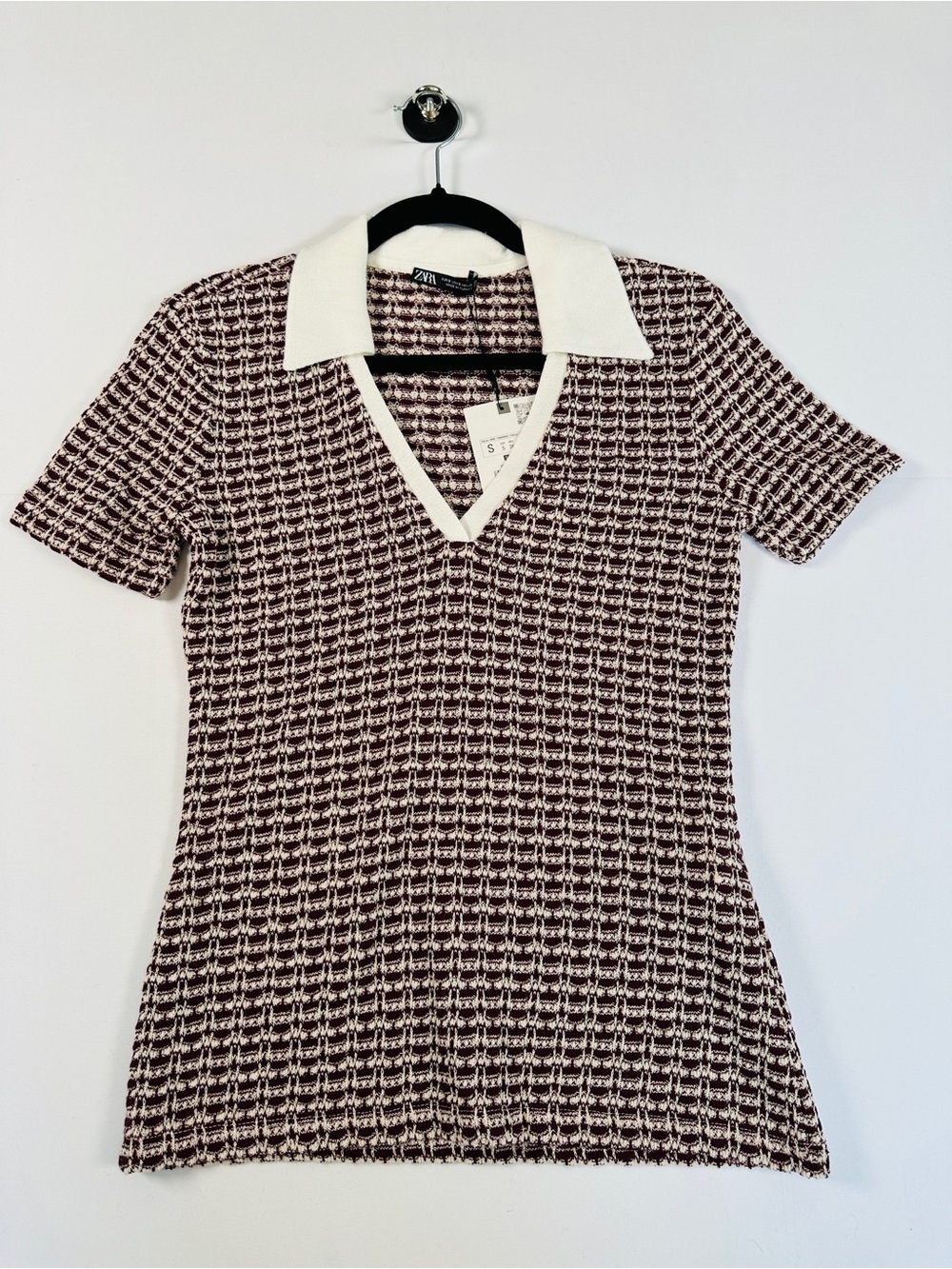 Zara Textured Knit Polo Top Burgundy Cream Slim Fit Size S NWT